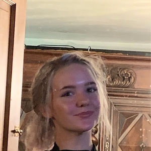 Meet your Posher, Liv